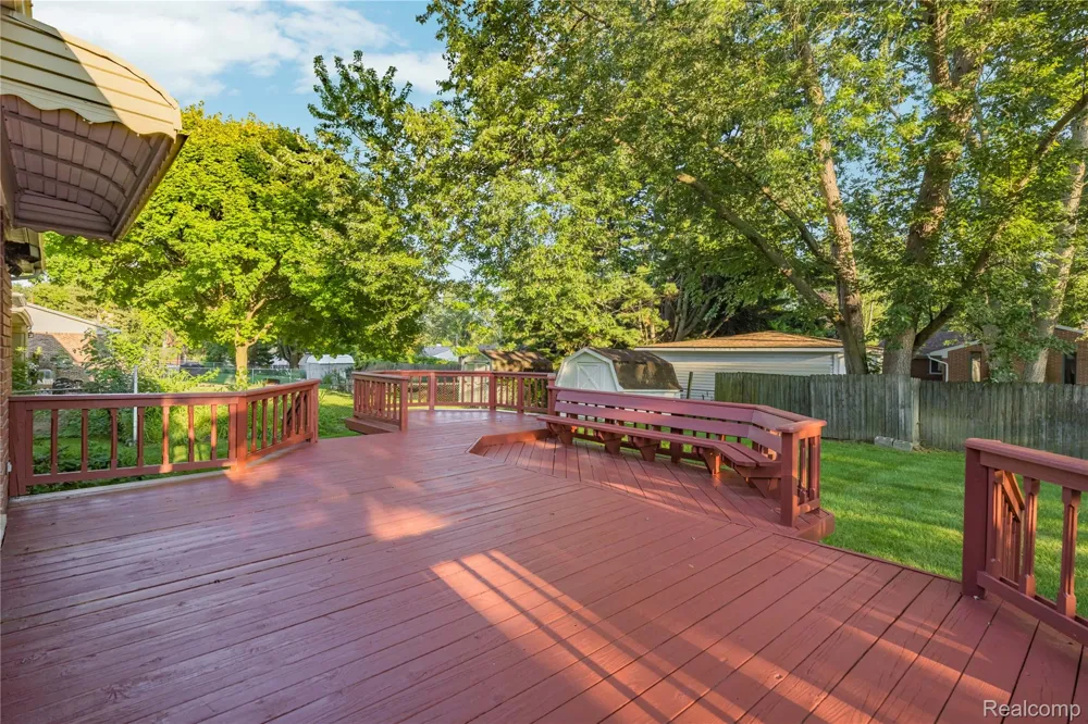 34616 Shorewood Street Chesterfield Township, MI 48047