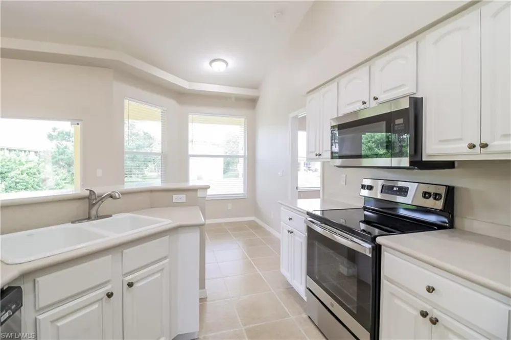 3712 12th Street SW Lehigh Acres, FL 33976