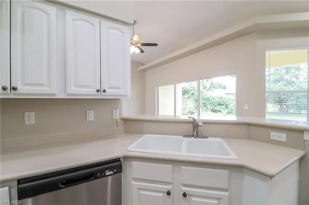 3712 12th Street SW Lehigh Acres, FL 33976