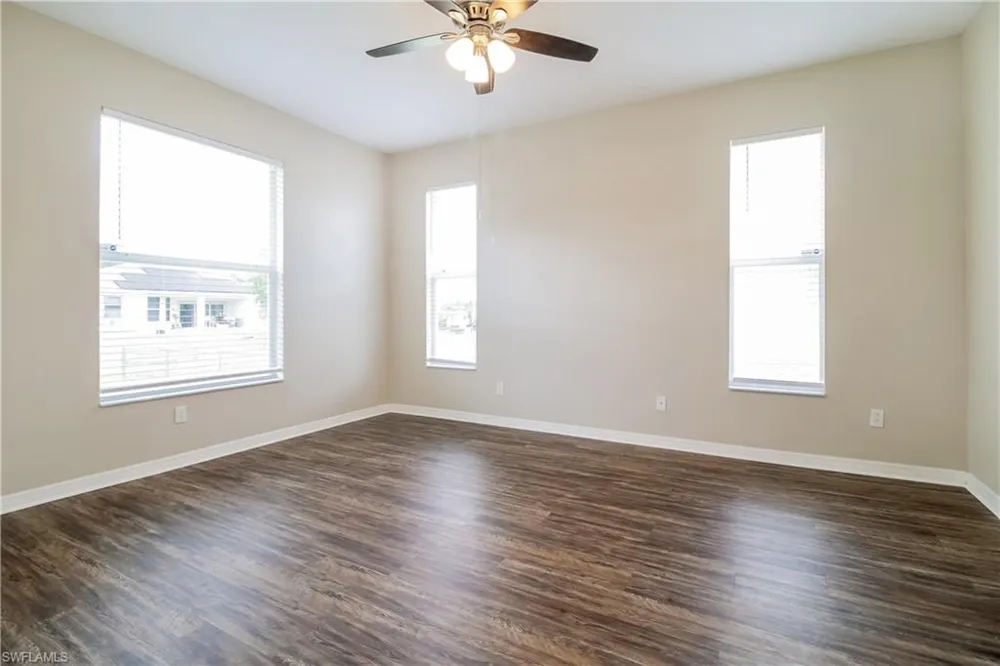 3712 12th Street SW Lehigh Acres, FL 33976