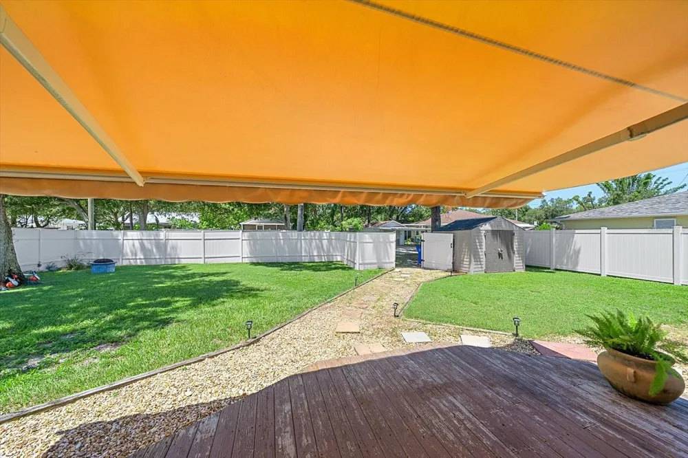 710 26TH STREET W Bradenton, FL 34205
