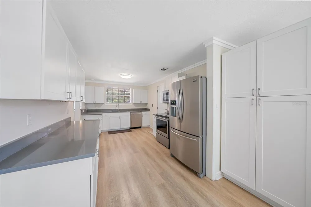 710 26TH STREET W Bradenton, FL 34205