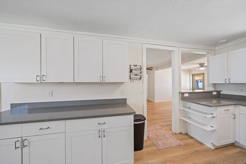 710 26TH STREET W Bradenton, FL 34205