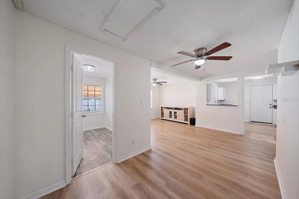 710 26TH STREET W Bradenton, FL 34205