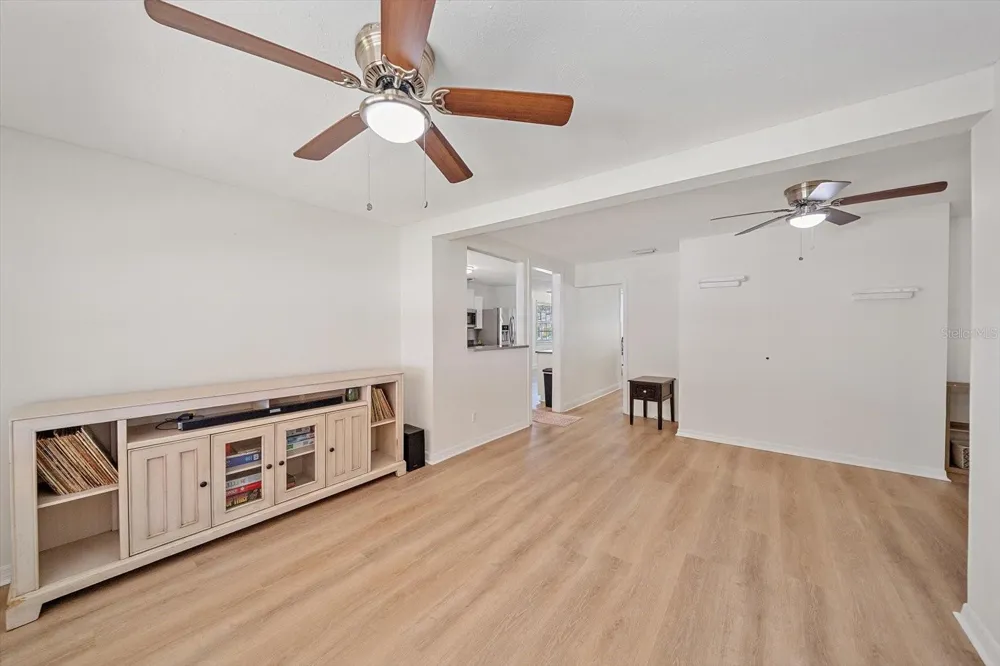710 26TH STREET W Bradenton, FL 34205
