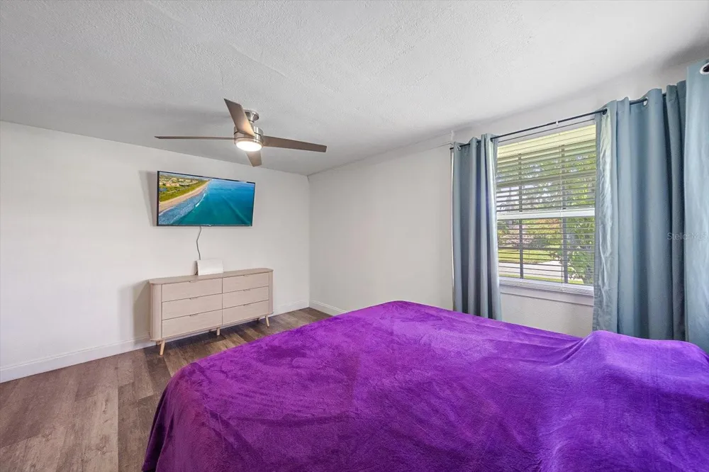 710 26TH STREET W Bradenton, FL 34205