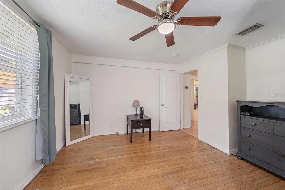 710 26TH STREET W Bradenton, FL 34205