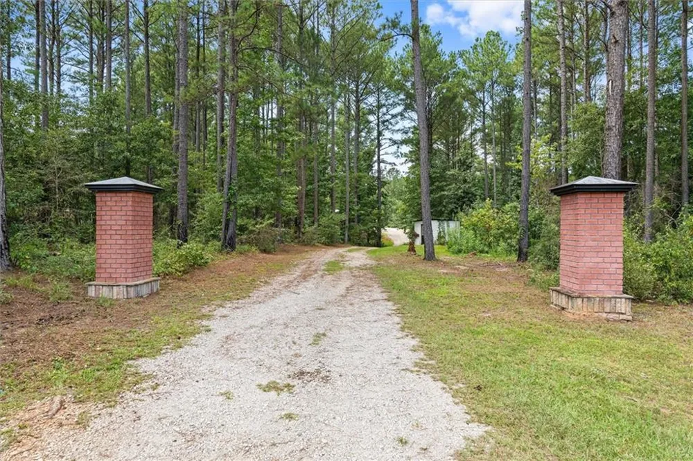 5076 Bevis Road Franklin, GA 30217
