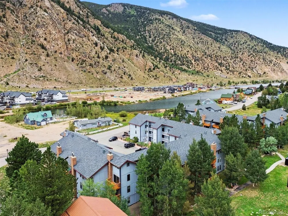 1901 Clear Creek Drive #B302 Georgetown, CO 80444