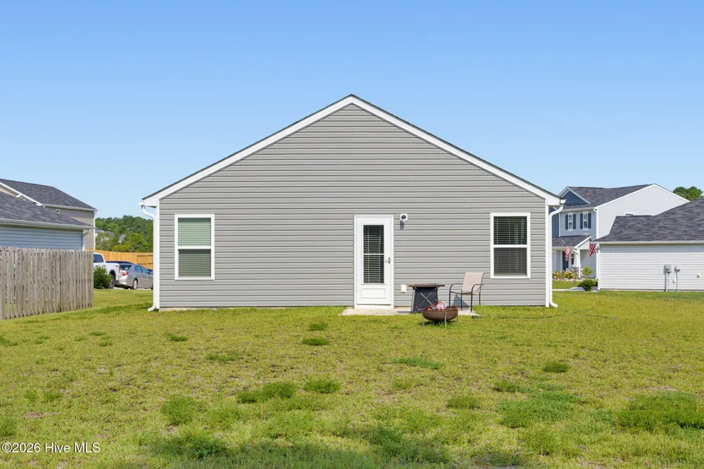 414 Hope Lane Holly Ridge, NC 28445
