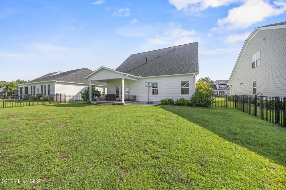 50 Sailor Sky Way Hampstead, NC 28443