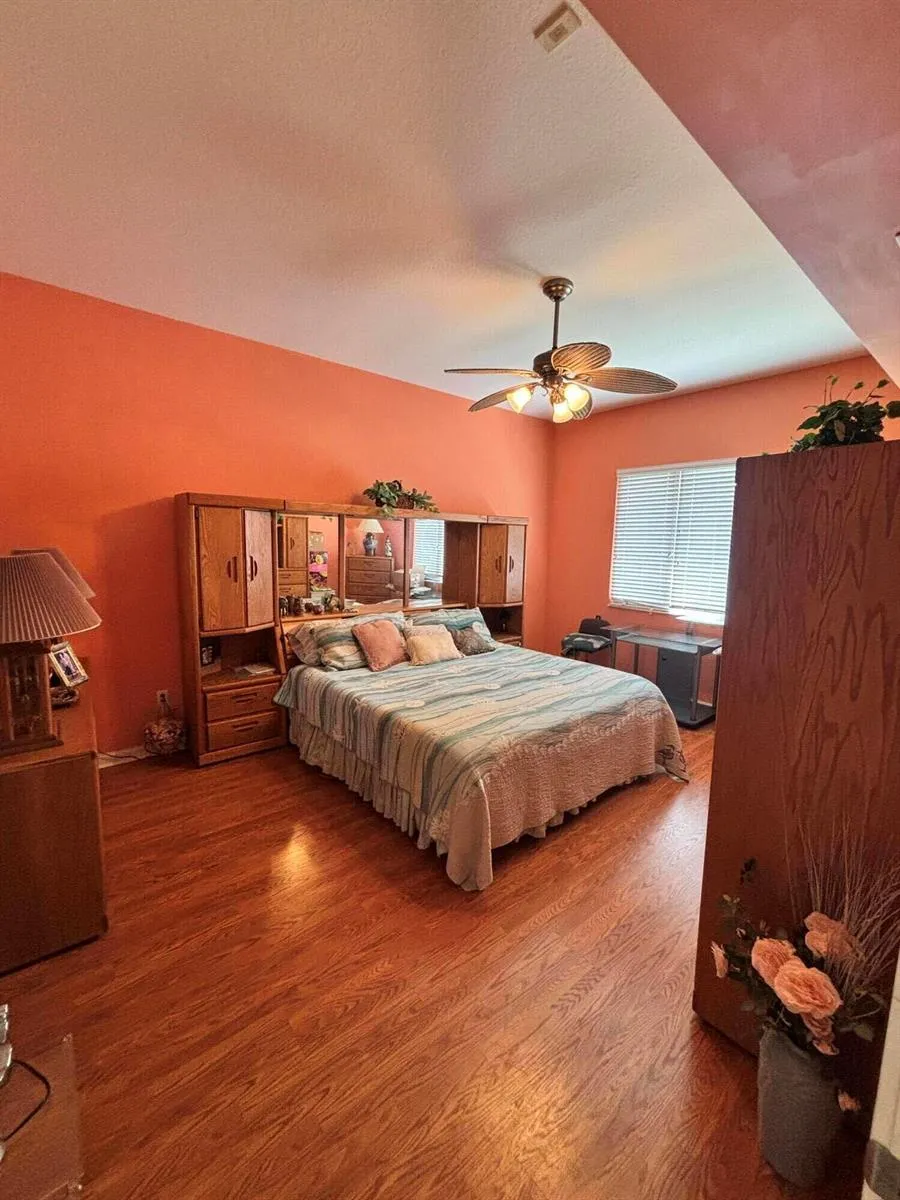 2 E HARBOUR ISLE DRIVE E #203 Fort Pierce, FL 34949