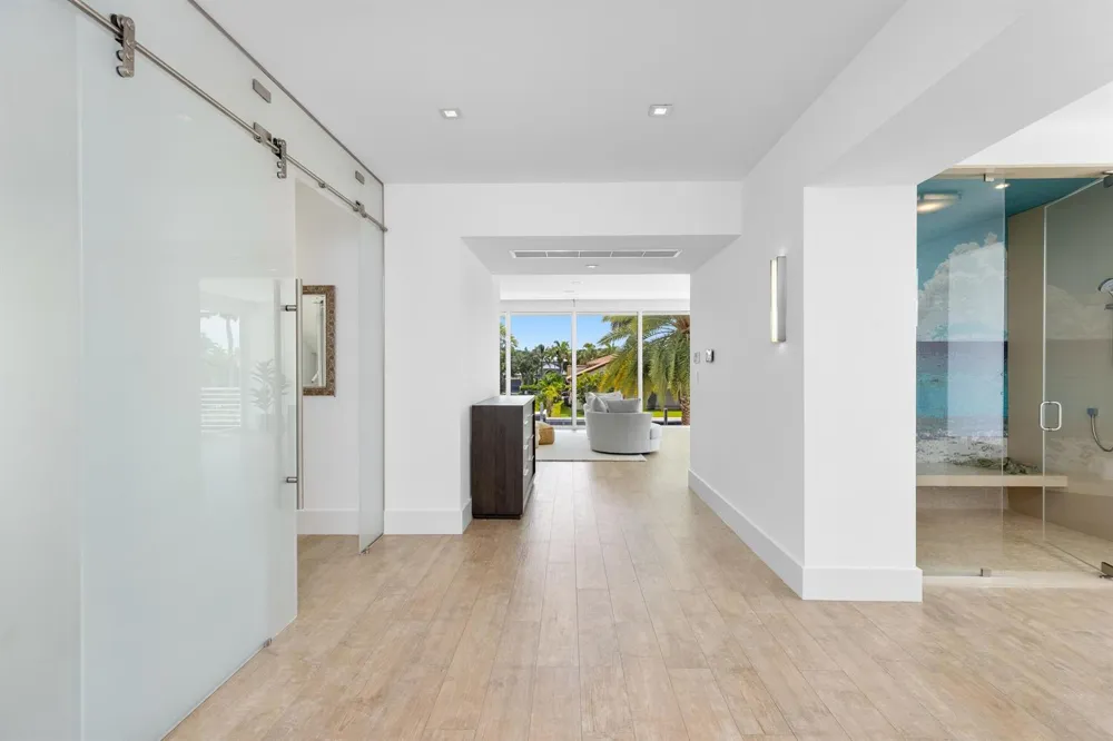 500 Isle Of Capri Drive Fort Lauderdale, FL 33301