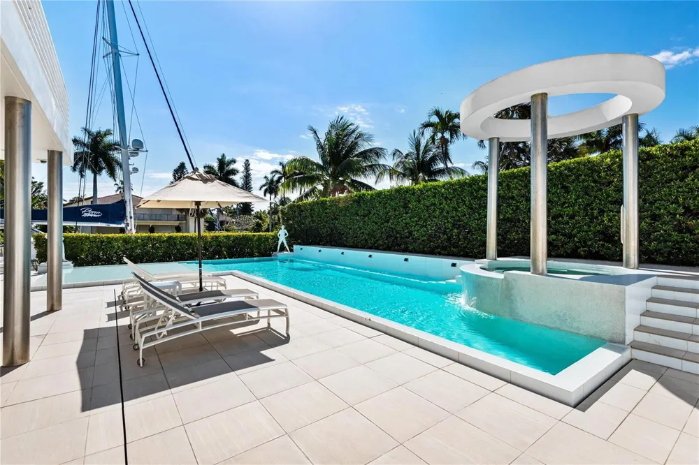 500 Isle Of Capri Drive Fort Lauderdale, FL 33301