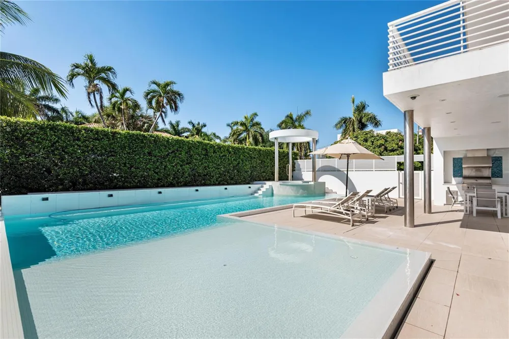 500 Isle Of Capri Drive Fort Lauderdale, FL 33301