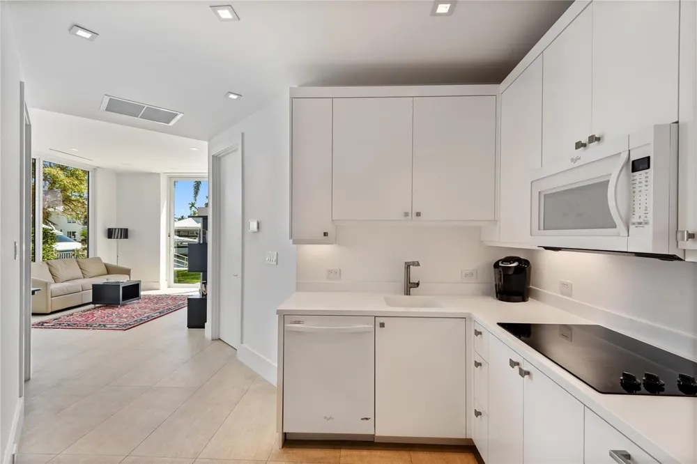 500 Isle Of Capri Drive Fort Lauderdale, FL 33301