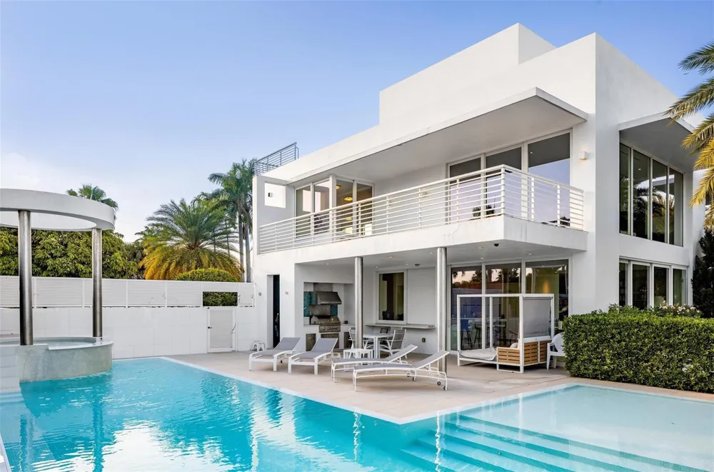 500 Isle Of Capri Drive Fort Lauderdale, FL 33301