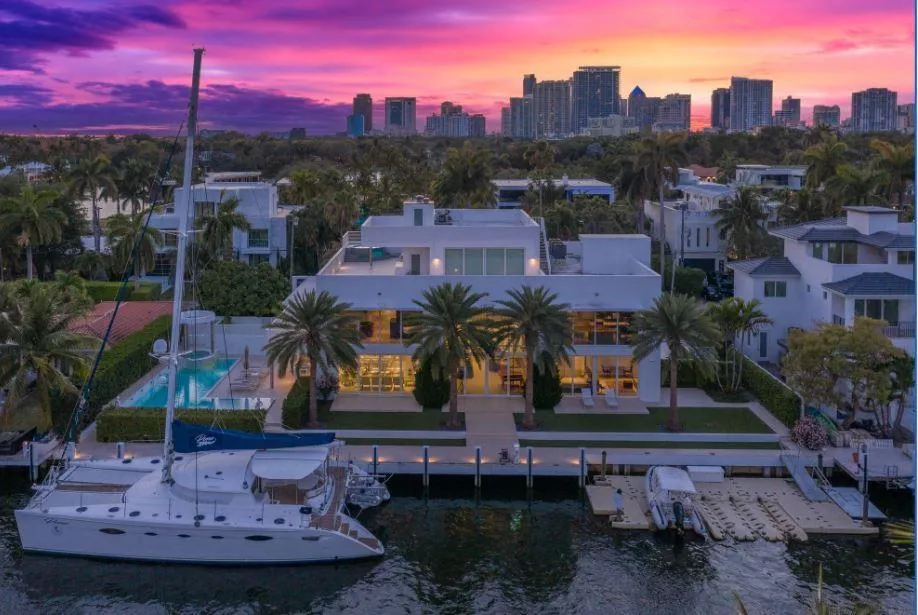 500 Isle Of Capri Drive Fort Lauderdale, FL 33301