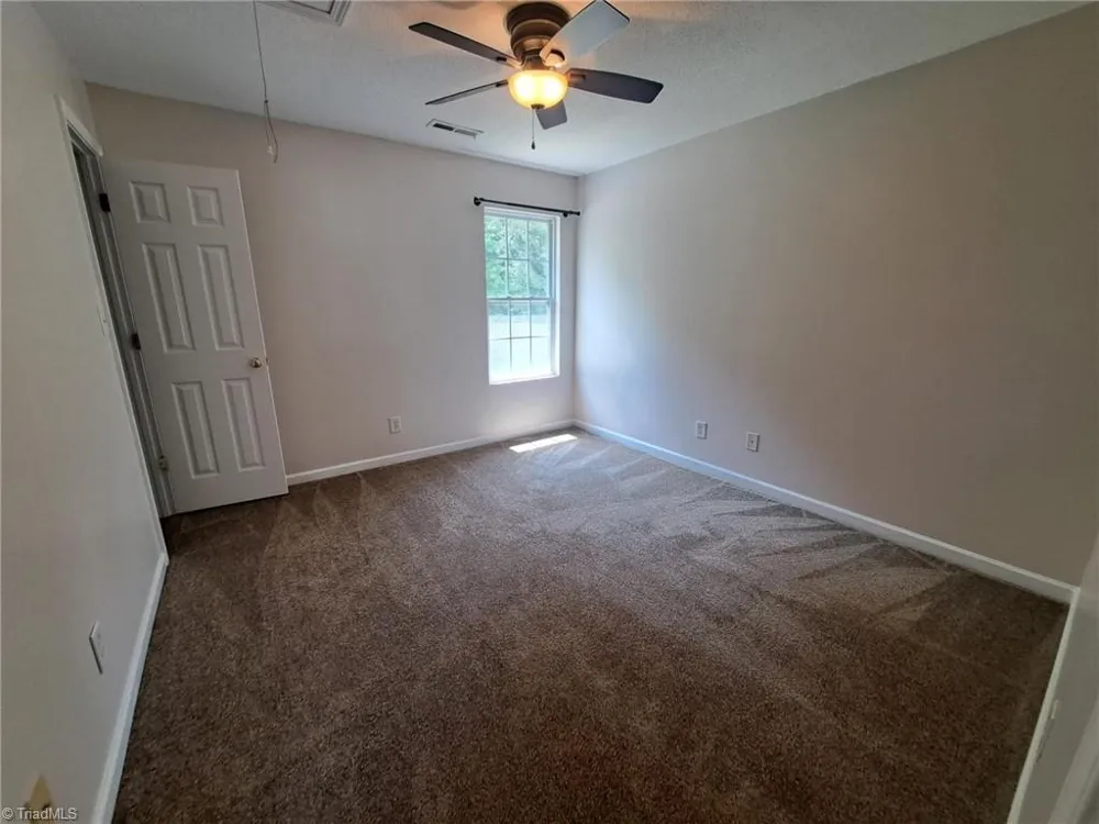 532 Rockbridge Drive Kernersville, NC 27284