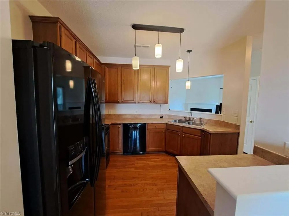 532 Rockbridge Drive Kernersville, NC 27284