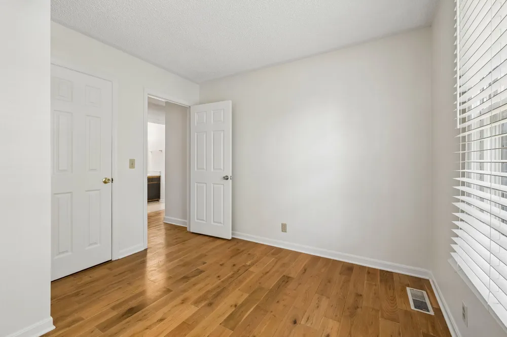 1129 W Main St #8 Franklin, TN 37064