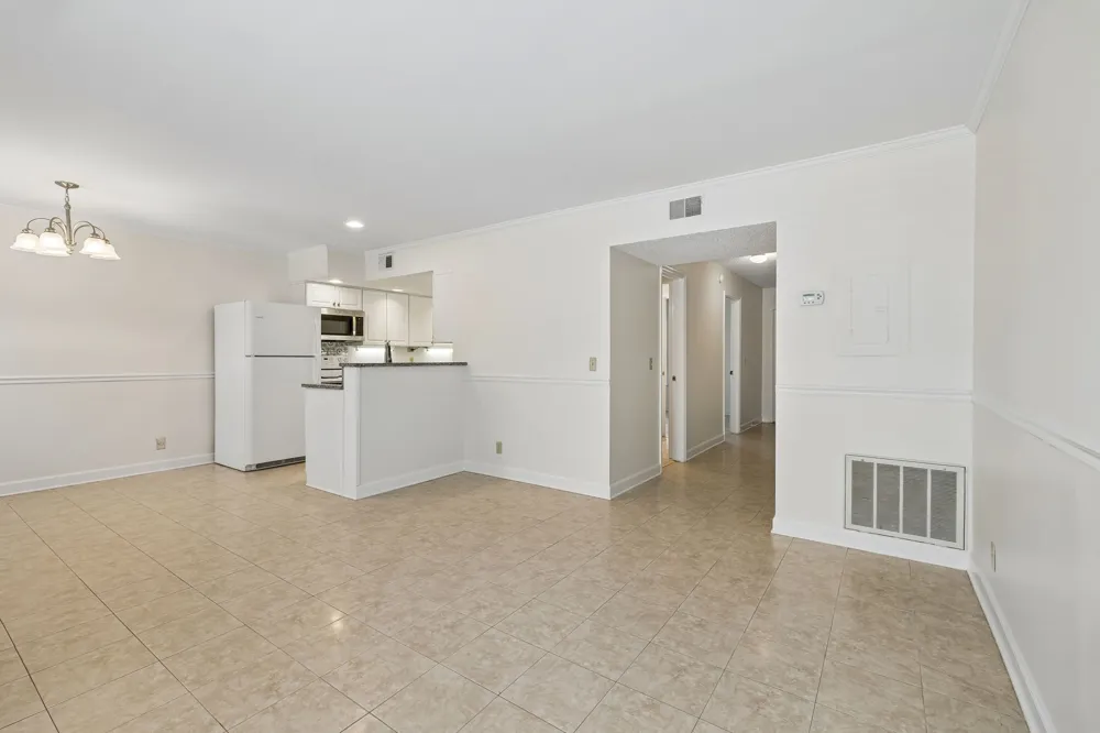 1129 W Main St #8 Franklin, TN 37064