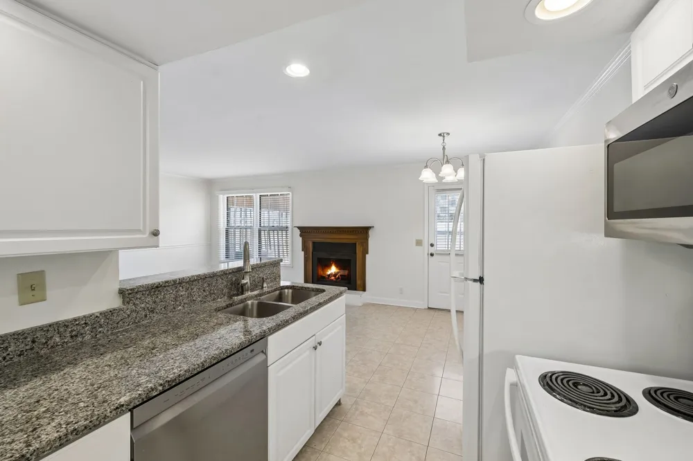 1129 W Main St #8 Franklin, TN 37064
