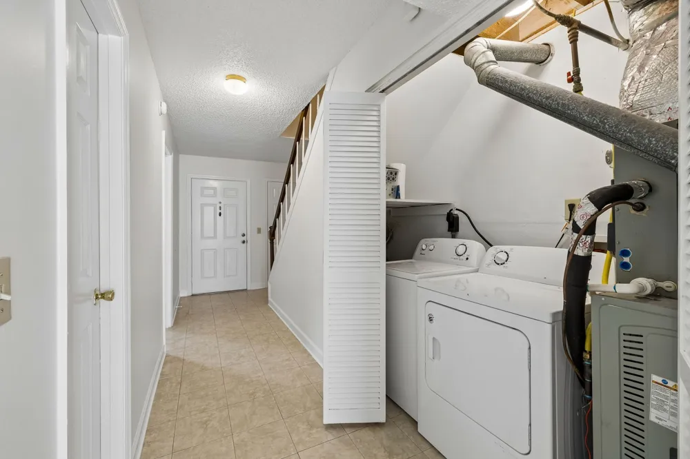 1129 W Main St #8 Franklin, TN 37064