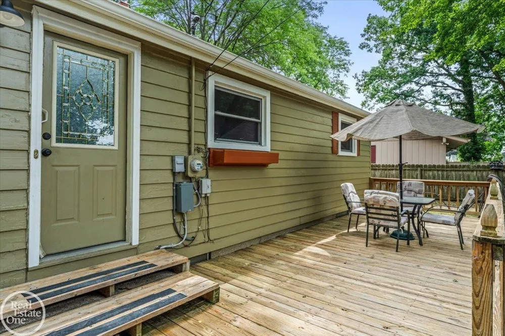 2845 Monticello Drive Port Huron City, MI 48060