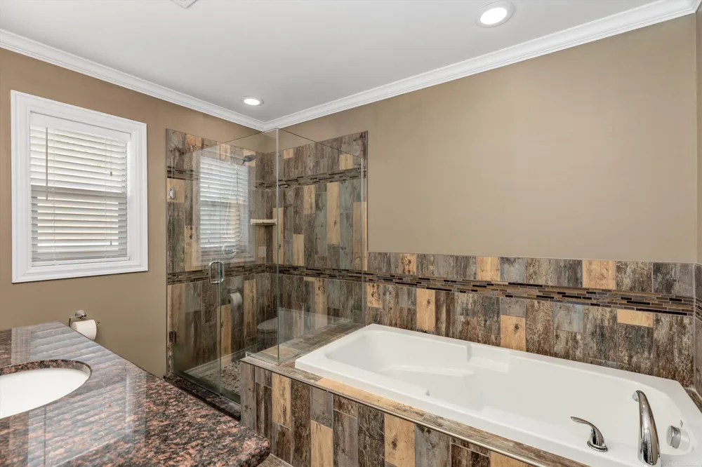 342 Marias Avenue Clawson City, MI 48017