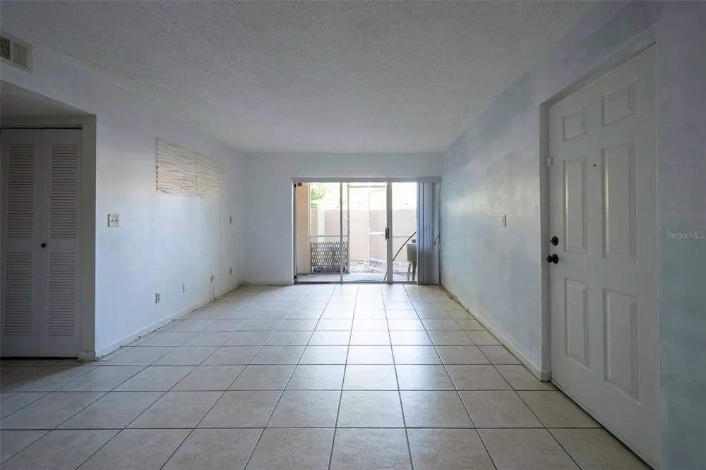 1649 SUNNY BROOK LANE NE #B105 Palm Bay, FL 32905