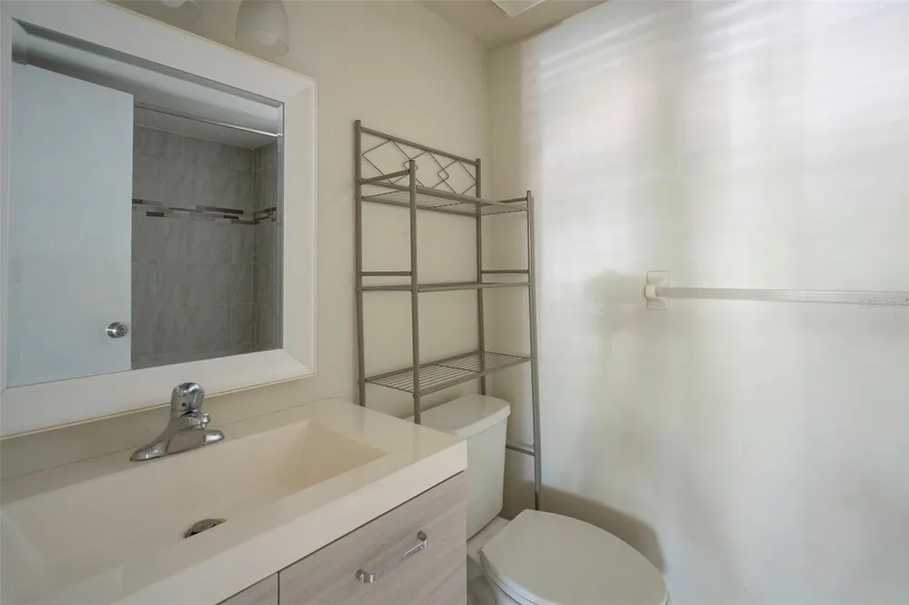 1649 SUNNY BROOK LANE NE #B105 Palm Bay, FL 32905