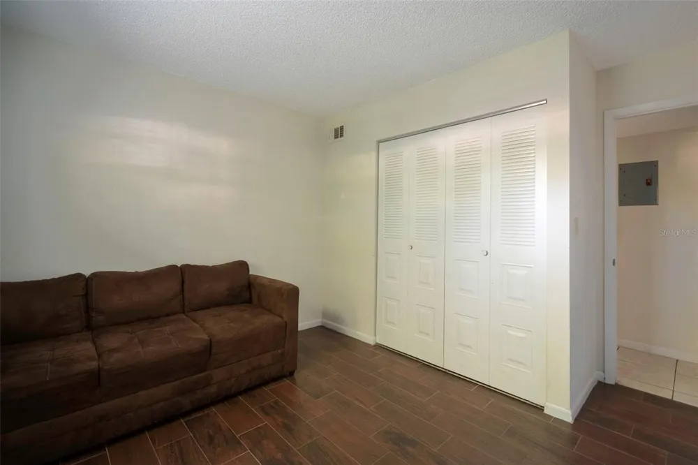 1649 SUNNY BROOK LANE NE #B105 Palm Bay, FL 32905