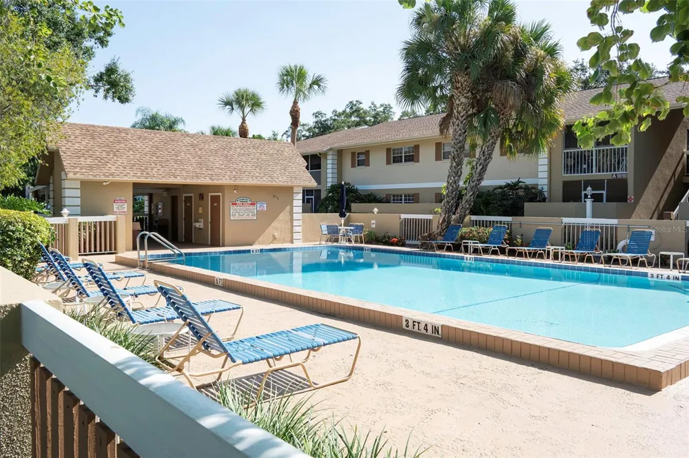1649 SUNNY BROOK LANE NE #B105 Palm Bay, FL 32905