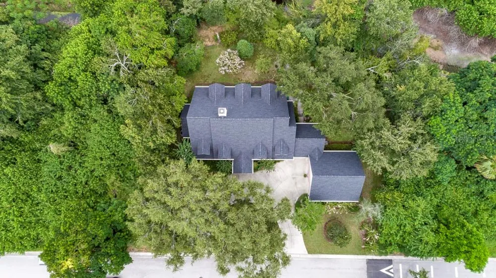 3706 AVENIDA MADERA Bradenton, FL 34210