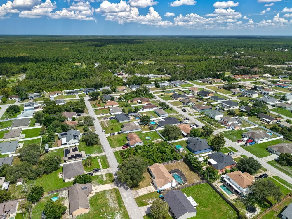 2911 GRAYTON STREET Deltona, FL 32738