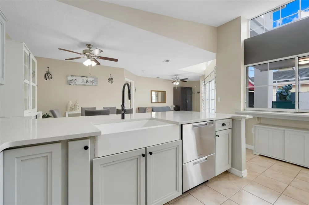 8807 CRAYSON COURT Kissimmee, FL 34747
