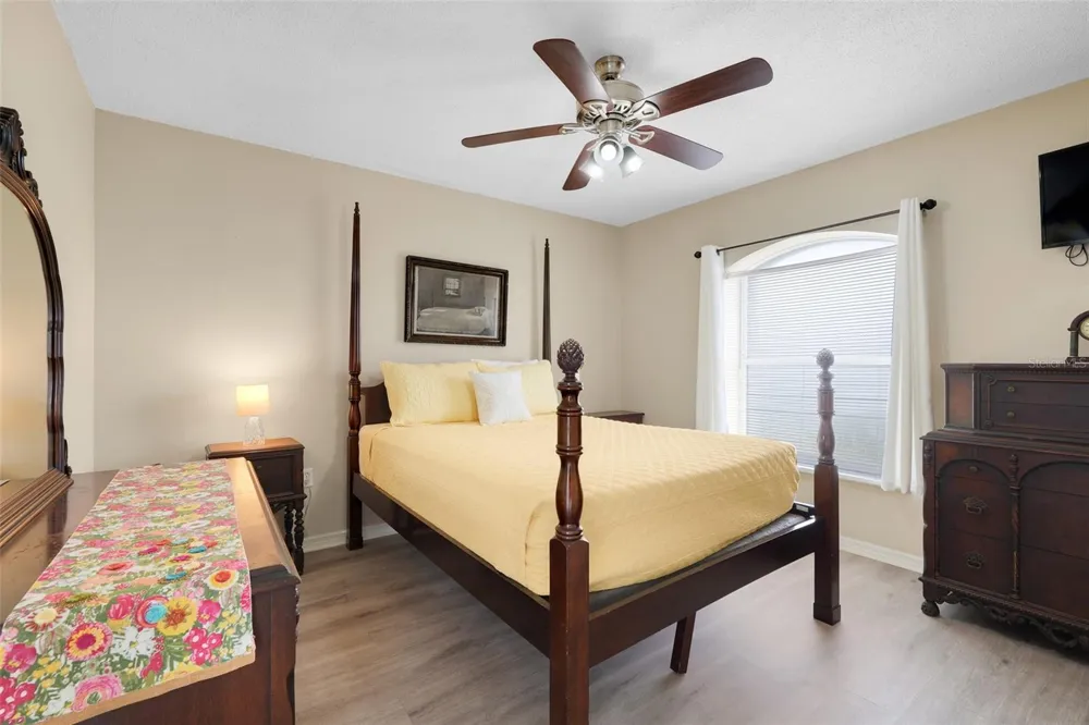 8807 CRAYSON COURT Kissimmee, FL 34747