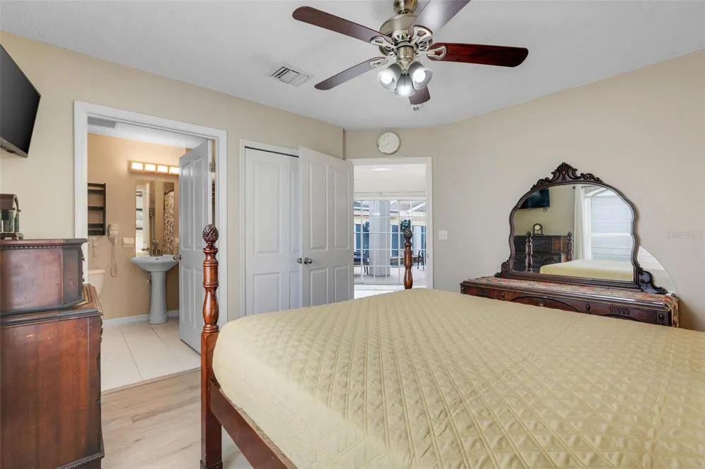 8807 CRAYSON COURT Kissimmee, FL 34747