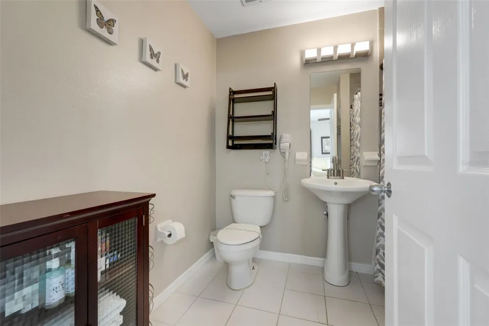 8807 CRAYSON COURT Kissimmee, FL 34747