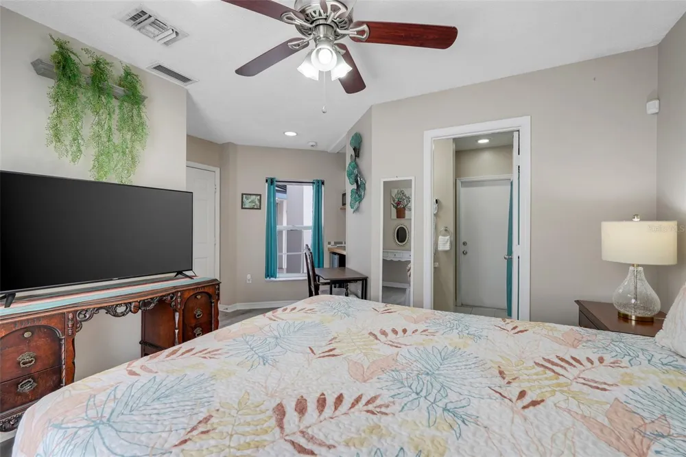 8807 CRAYSON COURT Kissimmee, FL 34747