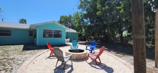 8218 43RD AVENUE W Bradenton, FL 34209
