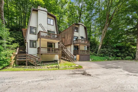 30 Creekside Drive #A