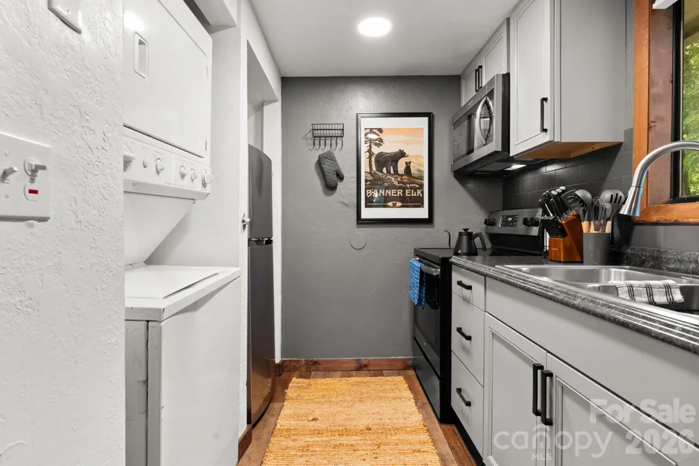 30 Creekside Drive #A Banner Elk, NC 28604