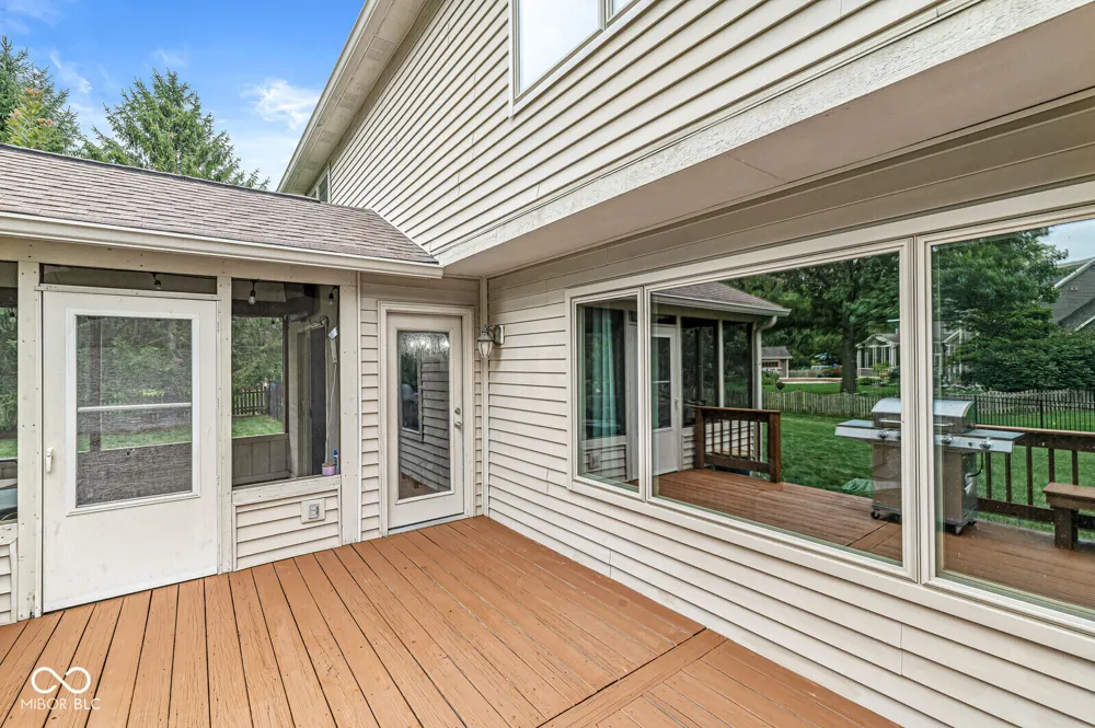 8451 Ardennes Drive Fishers, IN 46038