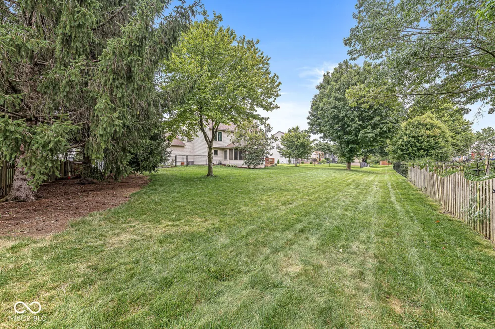 8451 Ardennes Drive Fishers, IN 46038