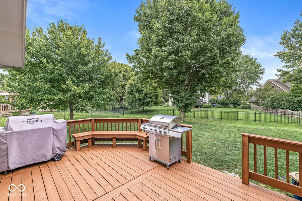 8451 Ardennes Drive Fishers, IN 46038