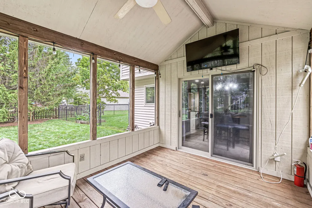 8451 Ardennes Drive Fishers, IN 46038