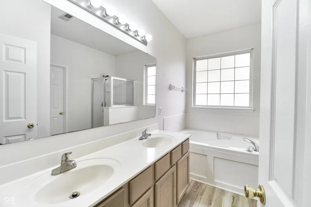 641 Beaverbrook Drive Carmel, IN 46032