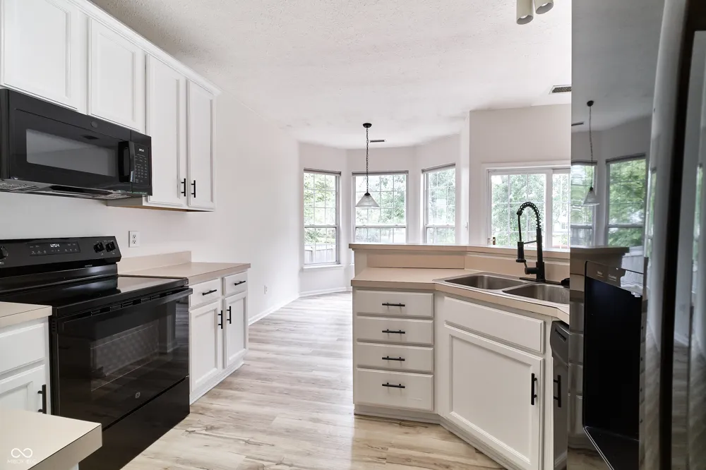 641 Beaverbrook Drive Carmel, IN 46032